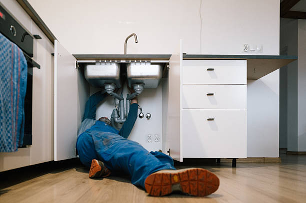 Professional Drain Cleaning technician working in Cochiti Pueblo, NM
